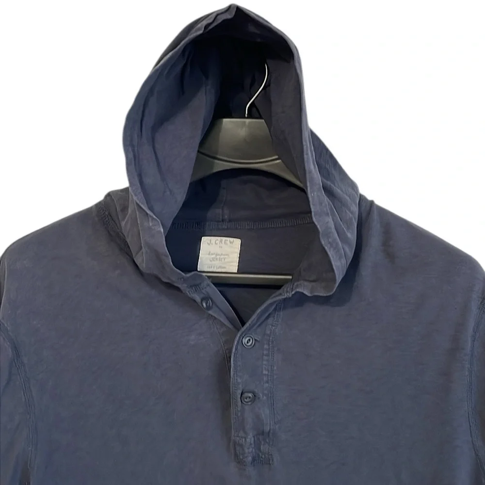 J. Crew men’s Size XL ringspun jersey blue lightweight hoodie. T-Shirt material.